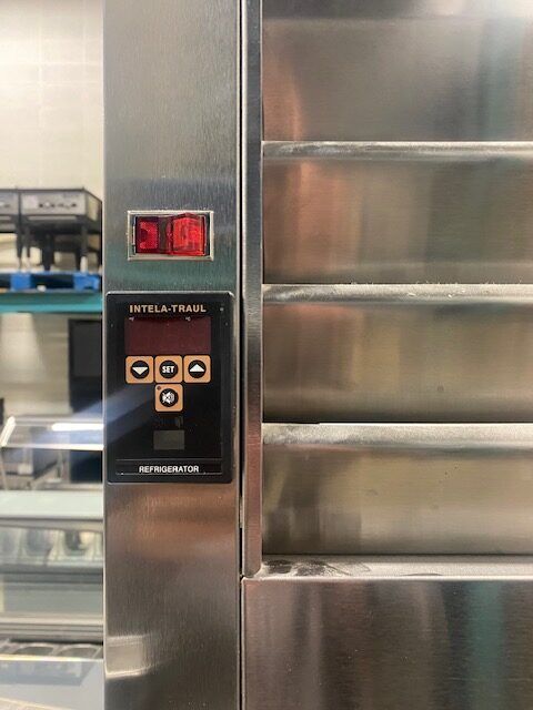 Traulsen RHT232WUT FHG Top Mount Glass 2 Door Cooler Used for sale at FED Clearance Restaurant